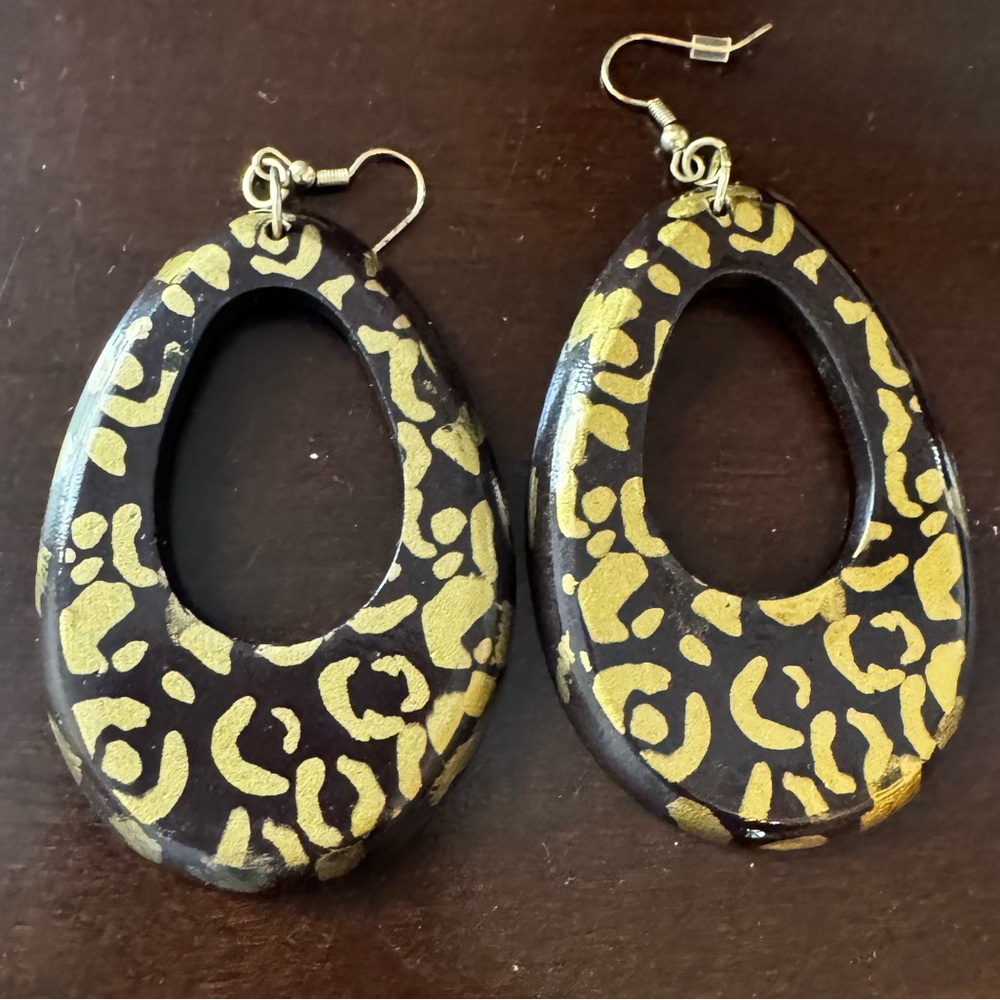 Sassy Jones Dangles-Leopard print